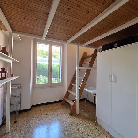 Apartment Cyrano - By Turent